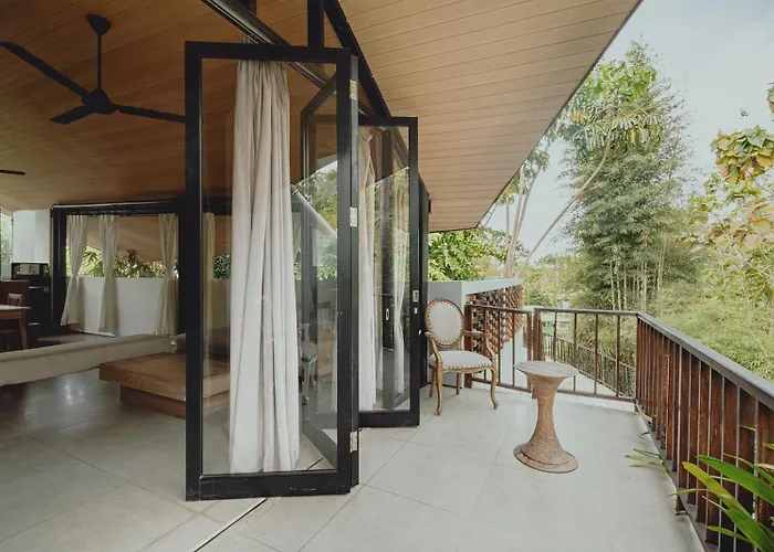 Villa The Dancing By Nata Hospitality Nusa Dua (Bali)